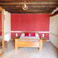1ère chambre - 1 lit 2 personnes - Rez de chaussée