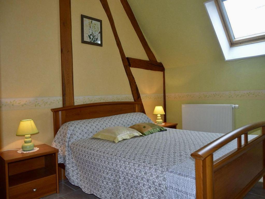 Étage - Chambre - 1 lit 2 personnes